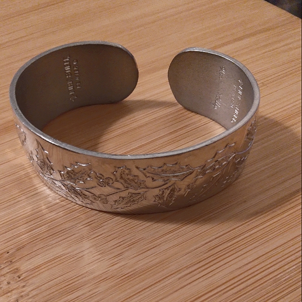 Kirk Stieff Pewter cuff bracelet winter holly
